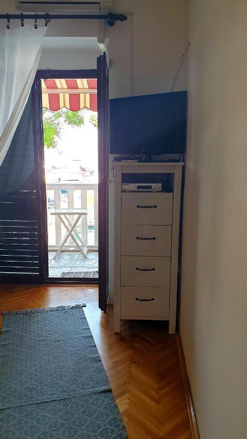 Apartmani Dea Jadranovo Exterior photo