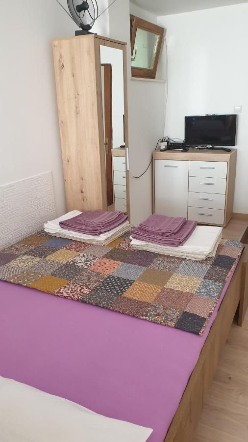 Apartmani Dea Jadranovo Exterior photo