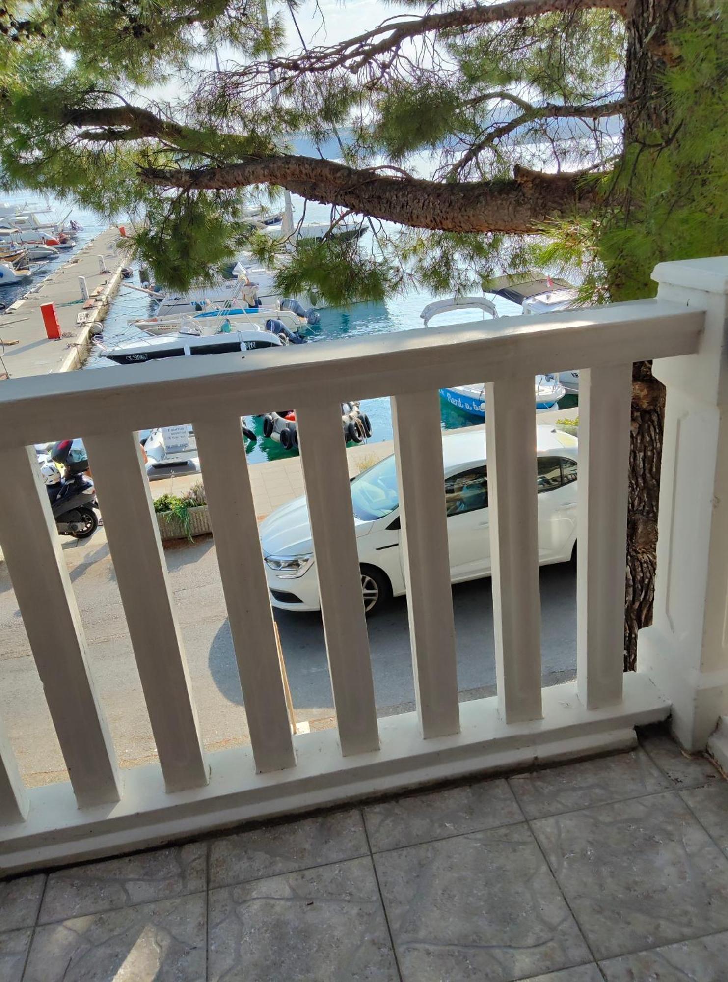Apartmani Dea Jadranovo Exterior photo