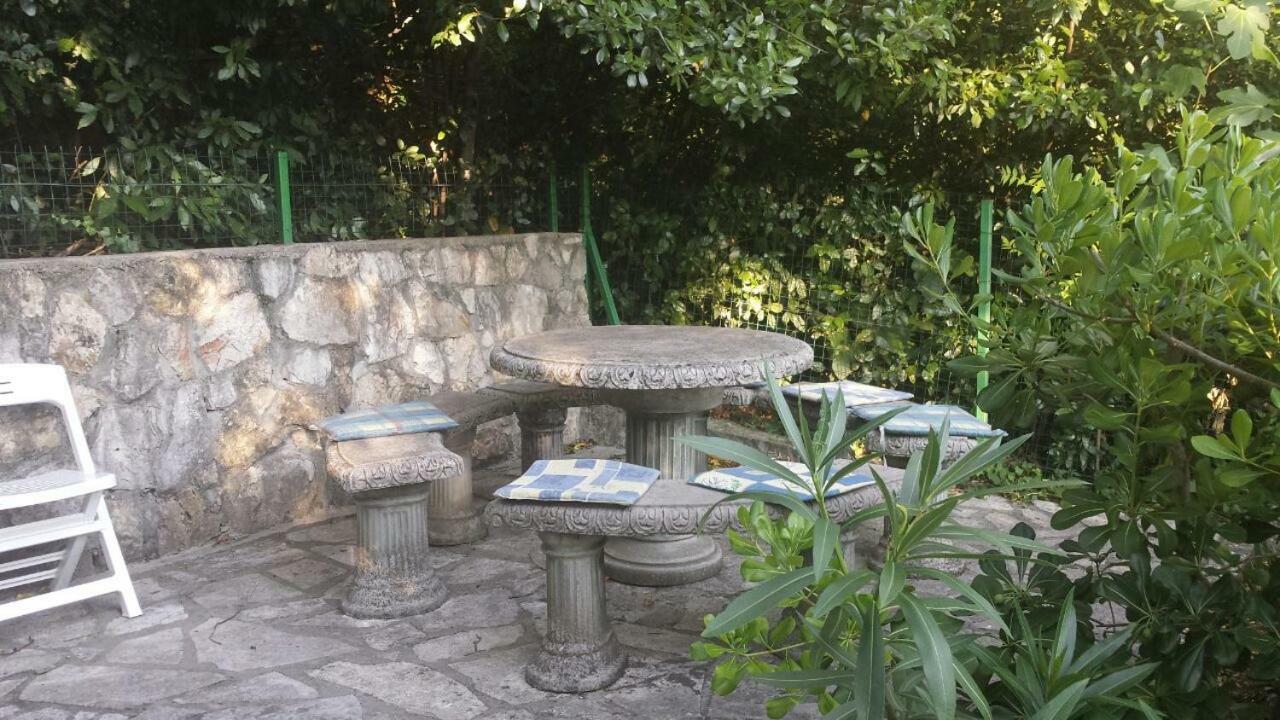 Apartmani Dea Jadranovo Exterior photo